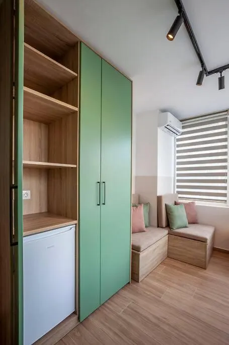 City Nest 5 At Thessaloniki Center 2P 0*,